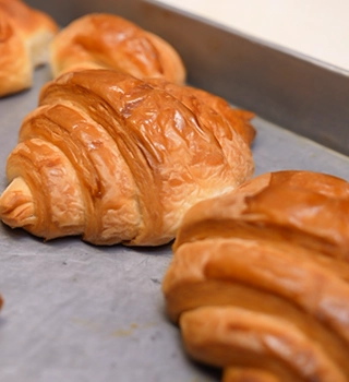 Artisanal Breads & Pastries