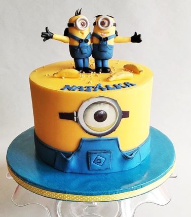 minion cake