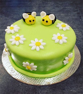 bee cakes